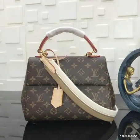 Fashionrepsfam ru 19T1L0227 LV Bags 0712